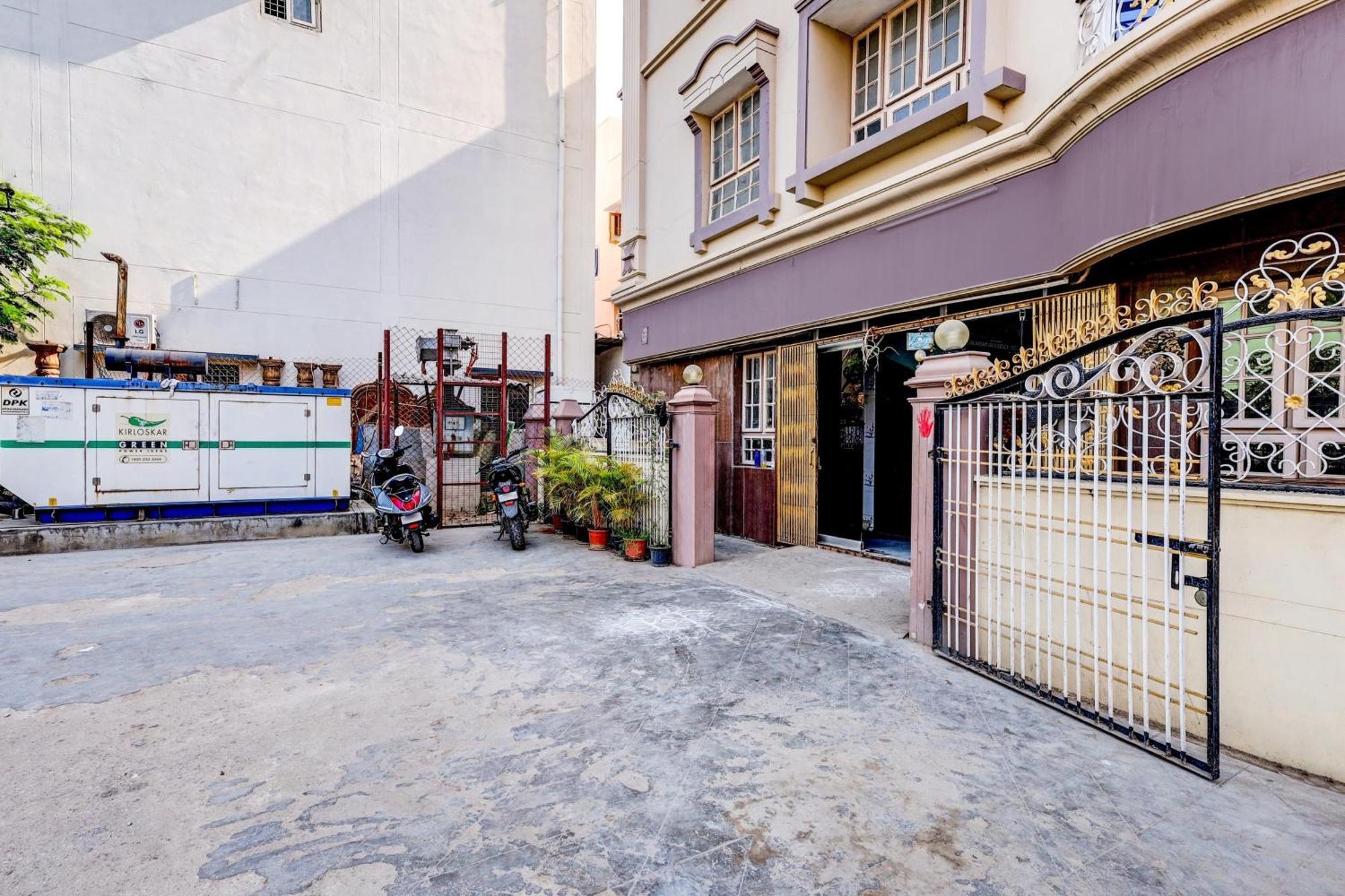 Super Hotel O Kennedy Nagar Near Railway Station Tirupati Exteriör bild